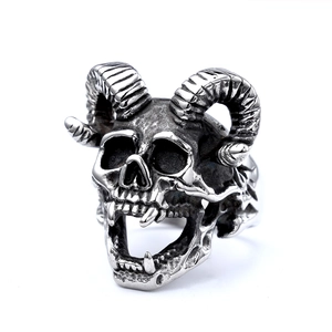 Gothic punk sheep skull ring in vintage silver stainless steel for men's rock style