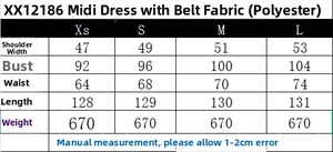 Größentabelle für Midi-Kleid mit Gürtel, zeigt Brust, Taille und Länge in cm und g