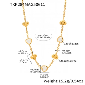 Especificaciones de tamaño del collar de corazón de acero dorado con piedras de vidrio checo