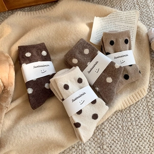 Lot de chaussettes épaisses en laine à pois marron et crème pour l'hiver chaud