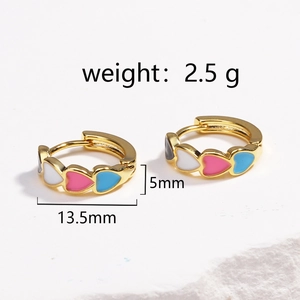 Golden heart earrings with colorful enamel inlay and 13.5mm outer diameter dimensions