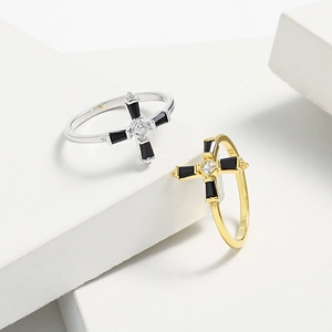 925 Sterling Silver Cross Ring For Women With Black Stone And Clear Zircon Minimalist Fashion Jewelry Gift