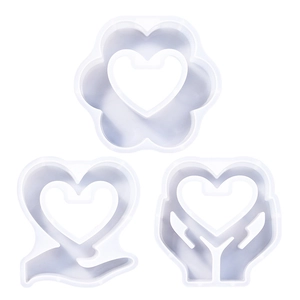 Three-piece heart-shaped silicone molds for DIY epoxy resin hydroponic flower vases