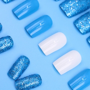 Blue and white short square glitter press-on nails set with shimmering glitter finish