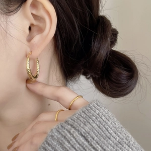 Minimalist 925 sterling silver hoop earrings and ring set in golden spiral pattern