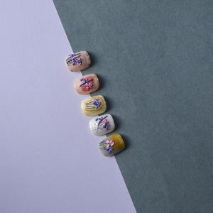 Handmade 3D floral press-on nails with lavender patterns and elegant Morandi color tones