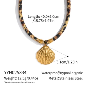 Detailed chart showing shell pendant size and stainless steel necklace specifications