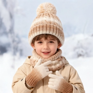 Dreiteiliges Winter-Strickset mit Farbverlauf-Mütze, Schal und Handschuhen für Kinder