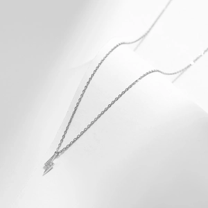 Exquisite 925 sterling silver lightning bolt necklace with small sparkling diamonds for women
