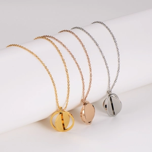 Polished 304 stainless steel spinner necklaces in gold, rose gold and silver finishes