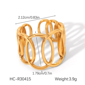 Detailed size chart of a 18K gold-plated adjustable open ring with oval link design