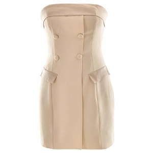 Detail of a beige strapless mini dress with double-breasted buttons and flap pockets