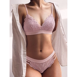 Lingerie Dentelle Française Femmes Sexy Sans Armature Respirant Fin Bralette Et Culotte