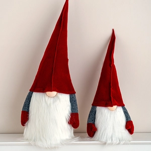 Set of two decorative Christmas felt gnomes with red hats and white beards in two sizes