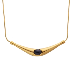 Collier en acier inoxydable doré avec pendentif tube courbé et pierre ovale noire élégante