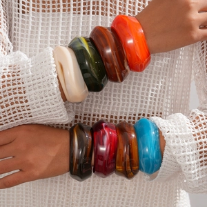 Chic acrylic resin bangles featuring marble patterns in vibrant retro colors for women