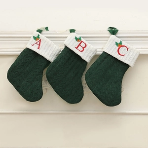 Chaussettes De Noël Tricotées Avec Lettres De L'Alphabet Ornement Suspendu Vert Et Blanc Sacs Cadeaux De Fête Décoration