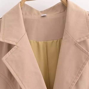 British style sleeveless khaki blazer for women featuring notch lapel and fine stitching