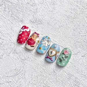 5-piece 3D embossed nail art stickers featuring teddy bears and floral patterns