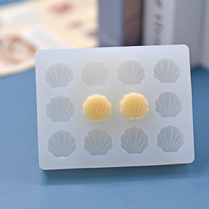 12-cavity shell-shaped silicone mold for DIY baking, cakes, chocolates, and cookies