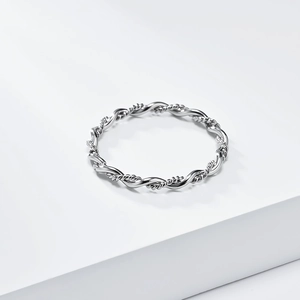 Elegant silver twisted rope stackable titanium steel ring for women in minimalist style