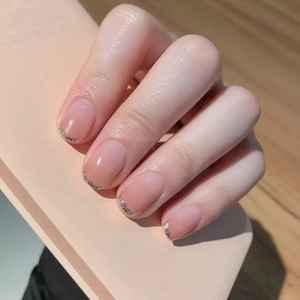 Korte Franse Gradiënt Roze Kunstnagels Afgewerkte Draagbare Valse Nagel Patches Glitter Strass Manicure Set Voor Vrouwen