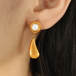 Elegant 18k gold plated titanium steel teardrop earrings with white pearl detail