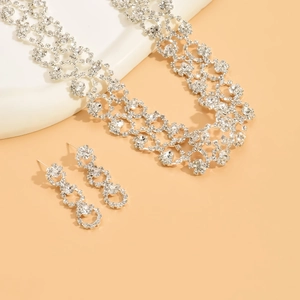 Elegant hollow claw chain necklace and earrings jewelry set with sparkling clear crystals