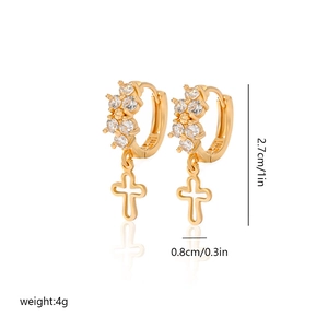Details zu vergoldeten Kreuzohrringen mit Zirkonia, 2,7 cm Höhe und 4 g Gewicht