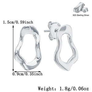 Detail view of 925 sterling silver hollow geometric earrings with dimensions and weight info