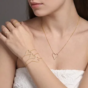 Stainless Steel Heart Zirconia Jewelry Set Hollow Pendant Necklace Bracelet For Women Premium Fashion Accessories