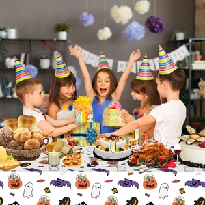 Halloween tablecloth with cartoon ghost and pumpkin patterns for children's party decor
