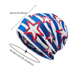 Star pattern knitted slouchy beanie with 26cm depth and 56-60cm head circumference