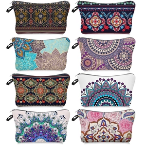 Polyester Makeup Bag Waterproof Mandala Print Cosmetic Pouch Portable Travel Toiletry Organizer With Handle Zipper Closure