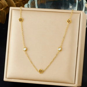 Collana Con Ciondolo Fiore Di Rosa Placcata In Oro Acciaio Inossidabile Con Zircone Gioielli Eleganti Per Donne