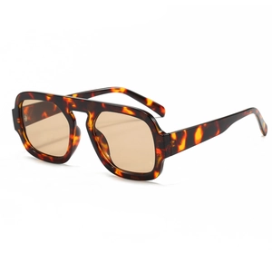 Gafas de sol de aviador cuadradas oversize de carey con cristales tintados marrones