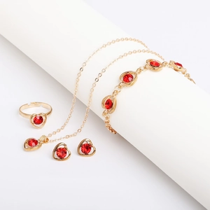 Elegant Alloy Heart Shaped Crystal Jewelry Necklace Bracelet Earrings Ring Fashion Accessory For Women Charming Gift