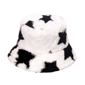 Chapeau bob en peluche à motif d'étoiles en fausse fourrure de lapin noir et blanc