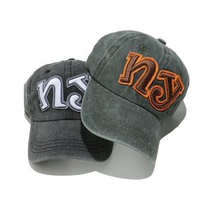 Vintage washed cotton baseball caps with NY embroidery in dark grey and green colors