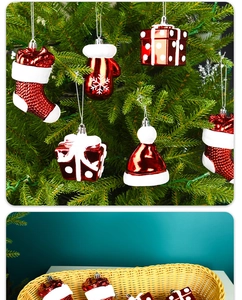Set de décorations de Noël comprenant des breloques brillantes rouges et blanches pour sapin