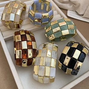 Retro acrylic and gold metal checkered elastic bracelets in six assorted colors