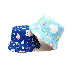Double-sided reversible kids' bucket hat with cute cartoon bear and cloud print pattern