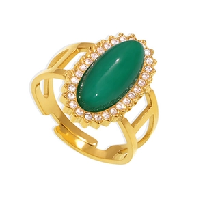 Anello regolabile placcato oro 18K con pietra naturale verde e piccoli zirconi