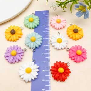 Colorful resin daisy flower pendants for DIY jewelry making 25mm diameter assorted set