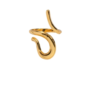Minimalist gold irregular geometric ring with a polished liquid metal open-end design
