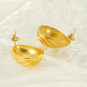 Minimalist 18k gold plated stainless steel stud earrings with spiral textured pattern