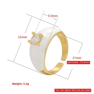 Detailed view of adjustable gold heart ring with dimensions and 3.2g weight specs