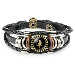 Bracelet multicouche fait main en cuir avec perles en bois et calligraphie arabe