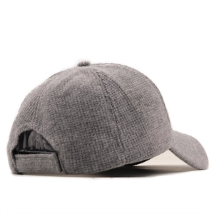 Grey knit corduroy baseball cap with M logo in a six-panel autumn leisure style