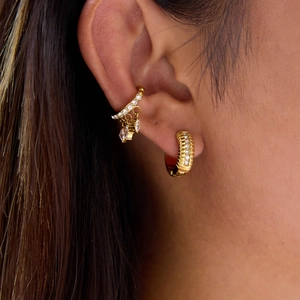 Orecchini a Cerchio in Acciaio Inossidabile con Strass Placcati in Oro Texture a Costine Gioielli di Moda per Donna